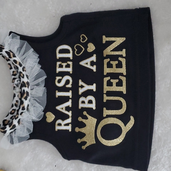 2 piece Weeplay Animal Print set for infant girl - Picture 2 of 3